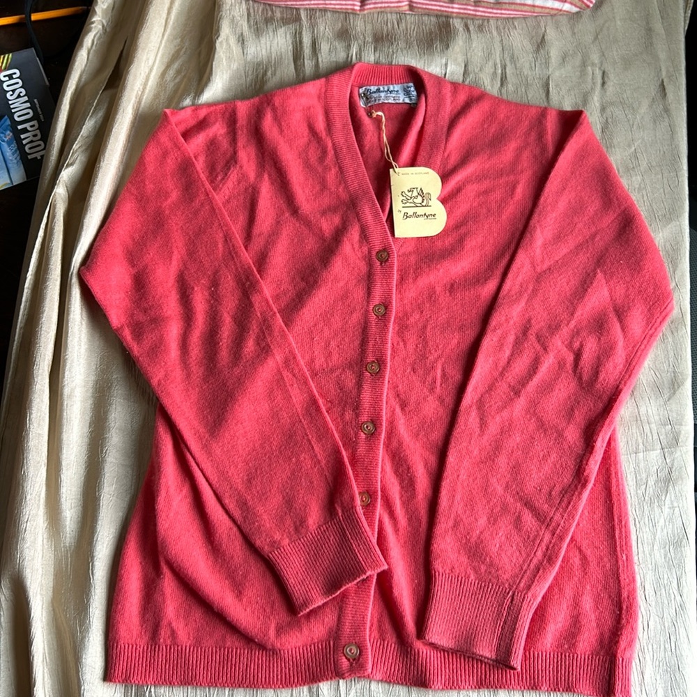 NWT Ballantyne 100%pure cashmere sweater made in Scotland